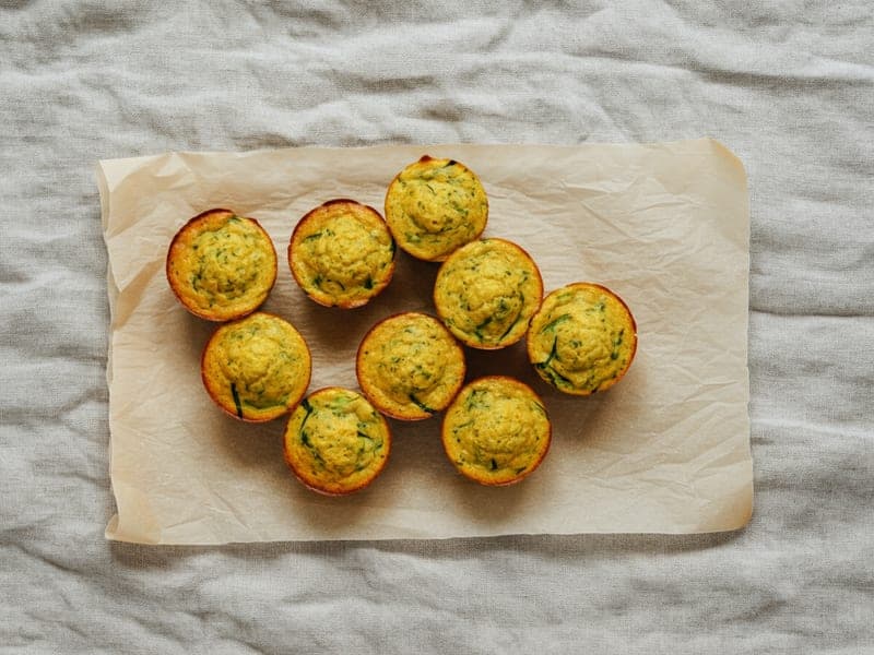 Muffin al formaggio e spinaci — ricetta BLW per bambini 12 mesi